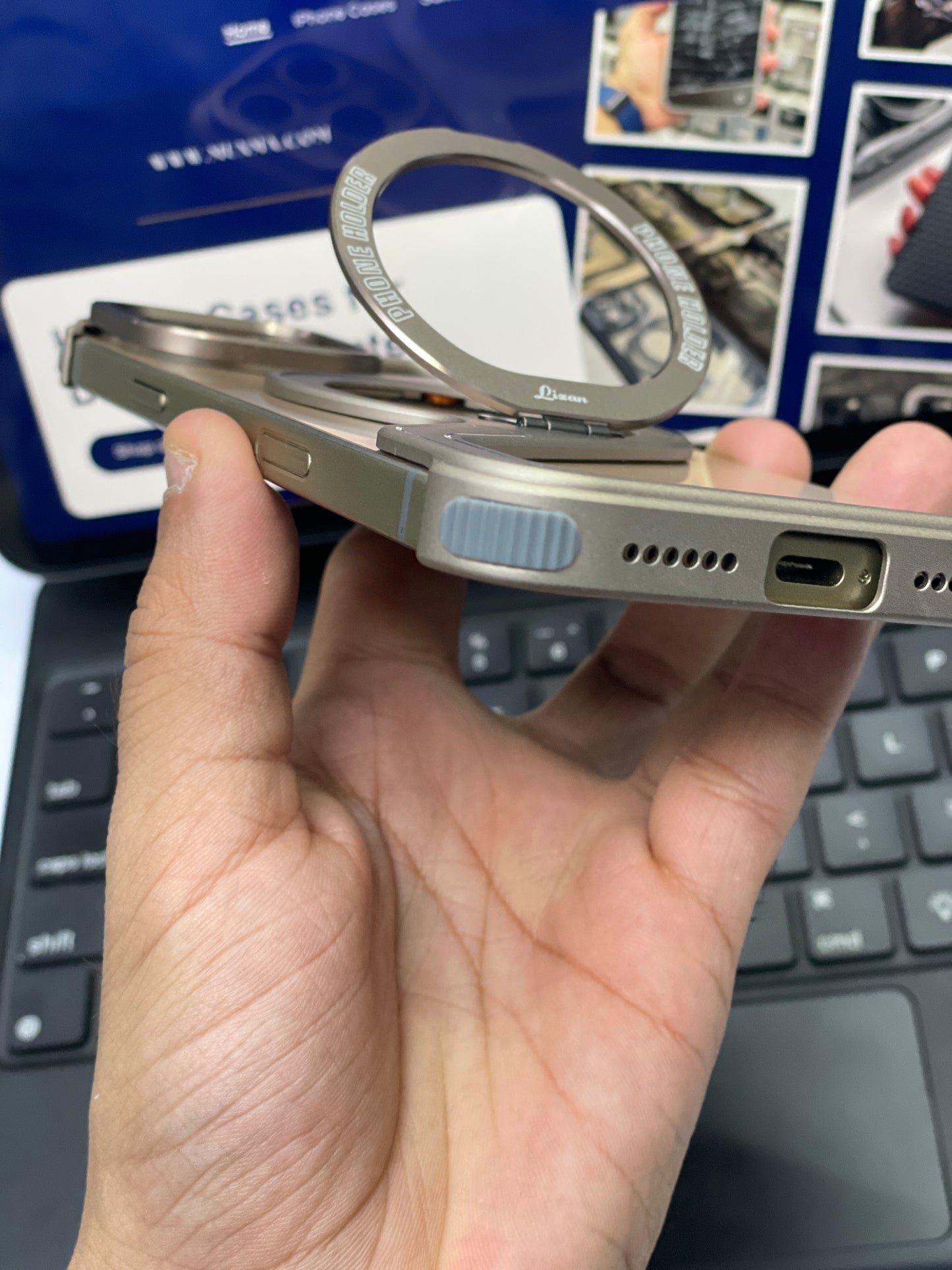 Metallurgical Z MagSafe Stand Series