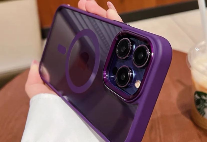 Matt Chrome MagSafe (Deep Purple Edition)