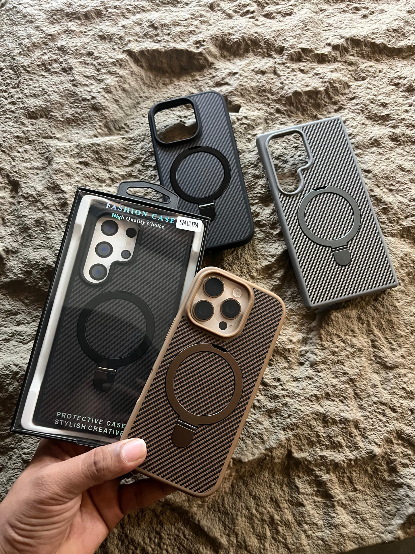 Rugged Carbon Fiber Case with Kickstand for iPhone 16