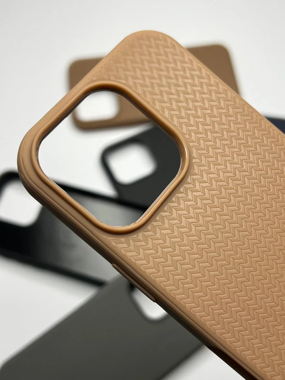 Spigen Mag Armor with MagFit Compatibility