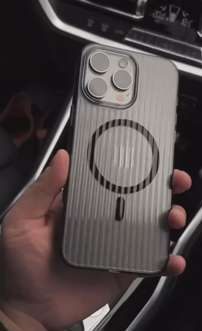Corrugated Lining Grip Case with MagFit for iPhone